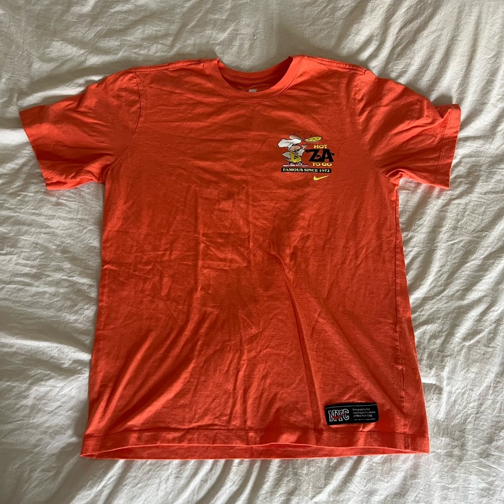 orange nike tee